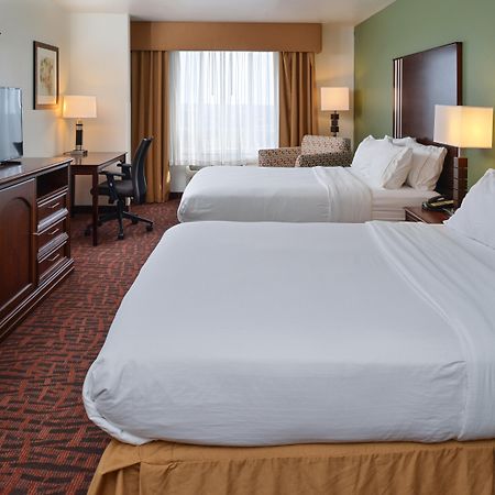 Holiday Inn Express Hotel & Suites Cherry Hills, An Ihg Hotel Omaha Bagian luar foto